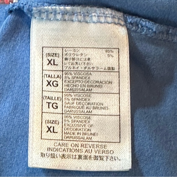 Walt Disney World Ladies T-shirt Sorcerers Apprentice Mickey Mouse XL - Picture 3 of 9